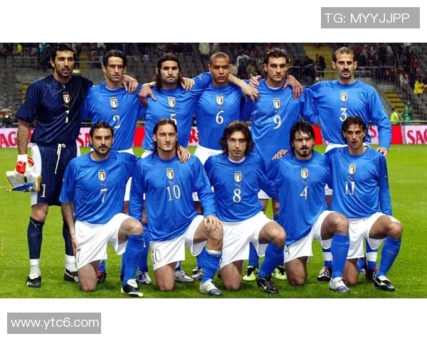 当今足坛风云人物揭晓谁是最优秀的足球明星与他们的传奇故事